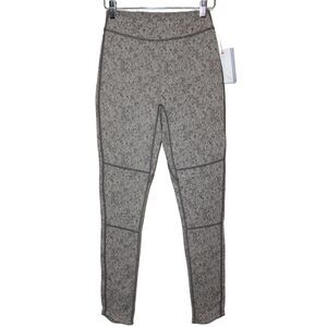 Womens Gymshark Fleur Textured Gray High-Waisted Activewear Leggings Size S NWOT